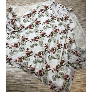 L-70 GLAMOROUS curve lace sleeve top IVORY FLORAL size 18 nwot